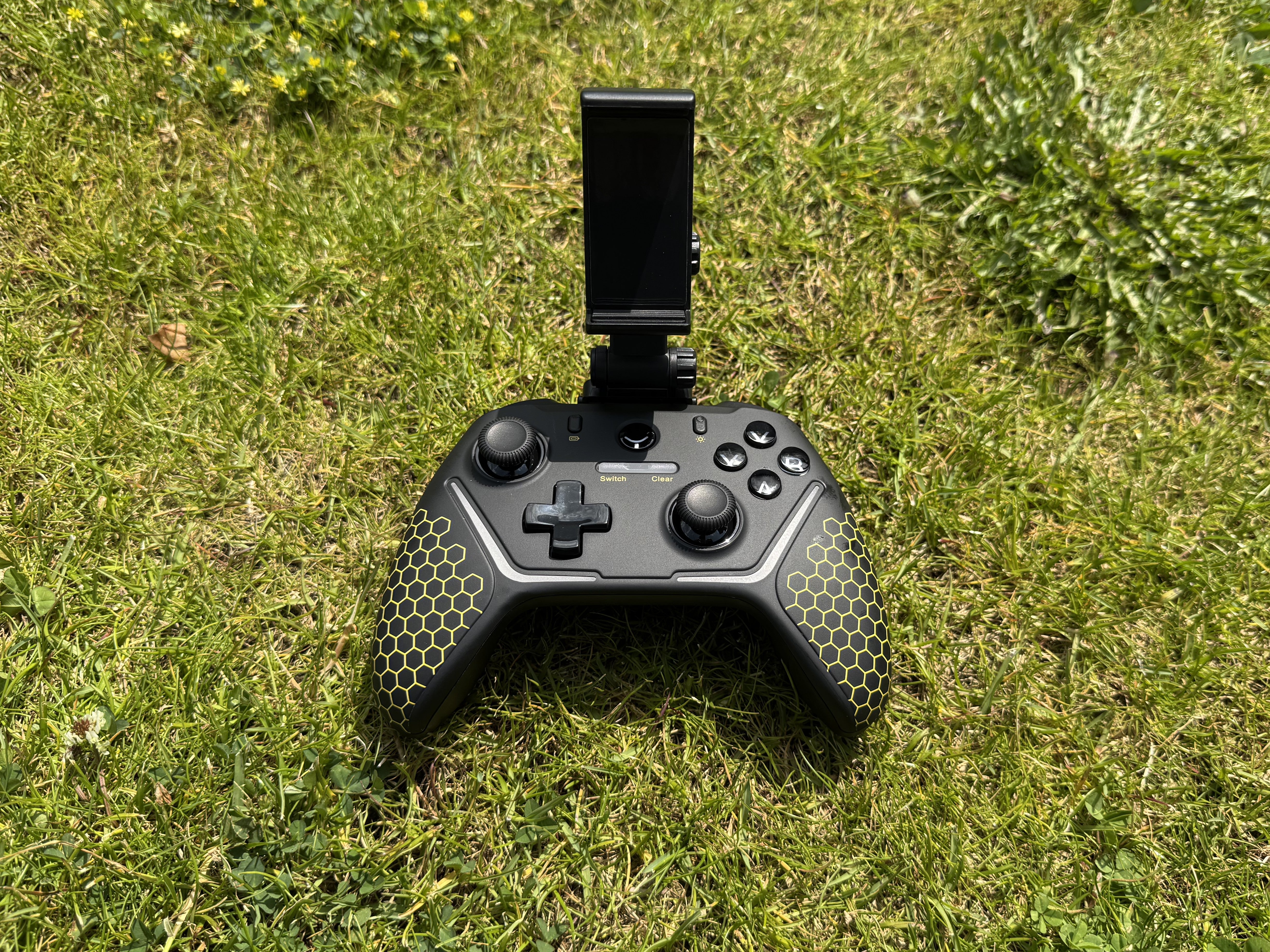 YARBO Mähroboter Set – Core Steuereinheit mit Lawn Mower Modul für bis zu 25.000 m² Rasen, 50 cm Schnittbreite